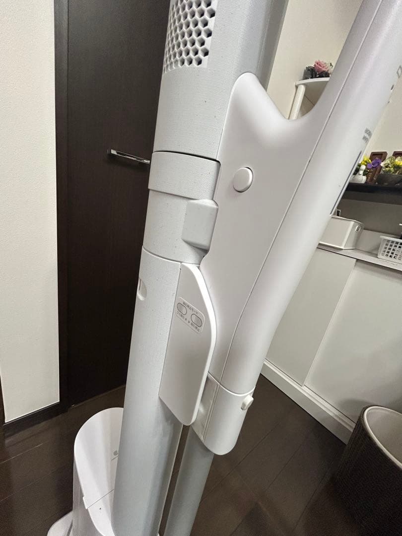 K*m様 セール！掃除機　Panasonic スティッククリーナー MC-NX7