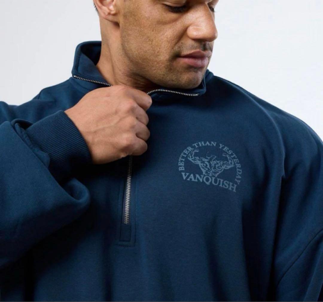 vanquish fitness ハーフジップ　ヴァンキッシュフィットネス