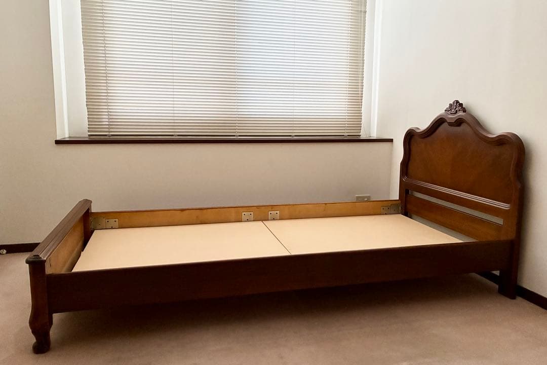 宇宙☆地球さま　日本製 アンティーク調ベッドフレーム シングルサイズ 日本ベッド