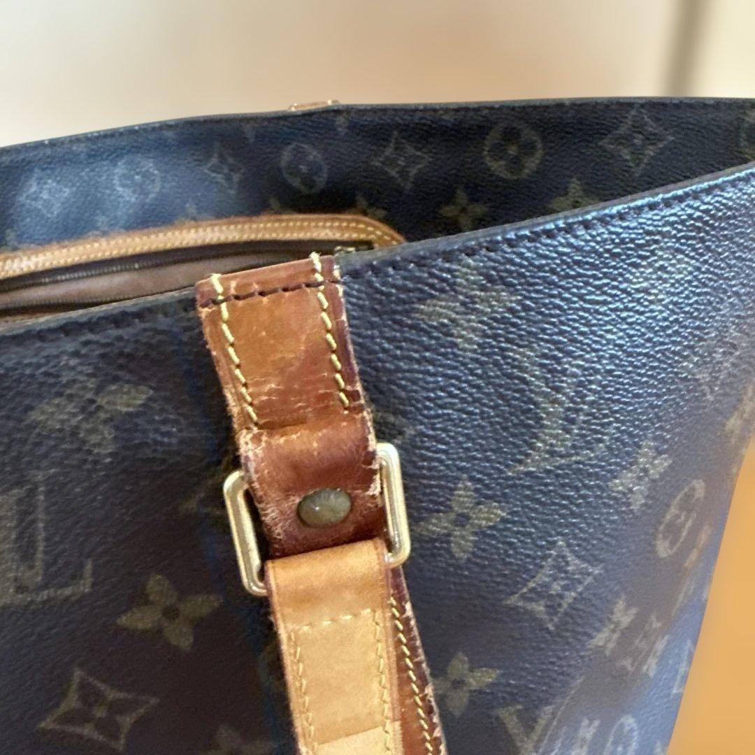 Louis Vuitton ショルダーバッグ