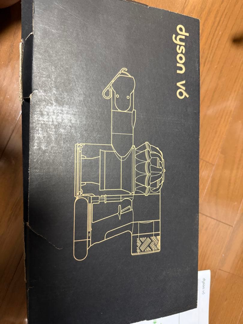 Dyson V6 ハンディクリーナー本体とアタッチメント