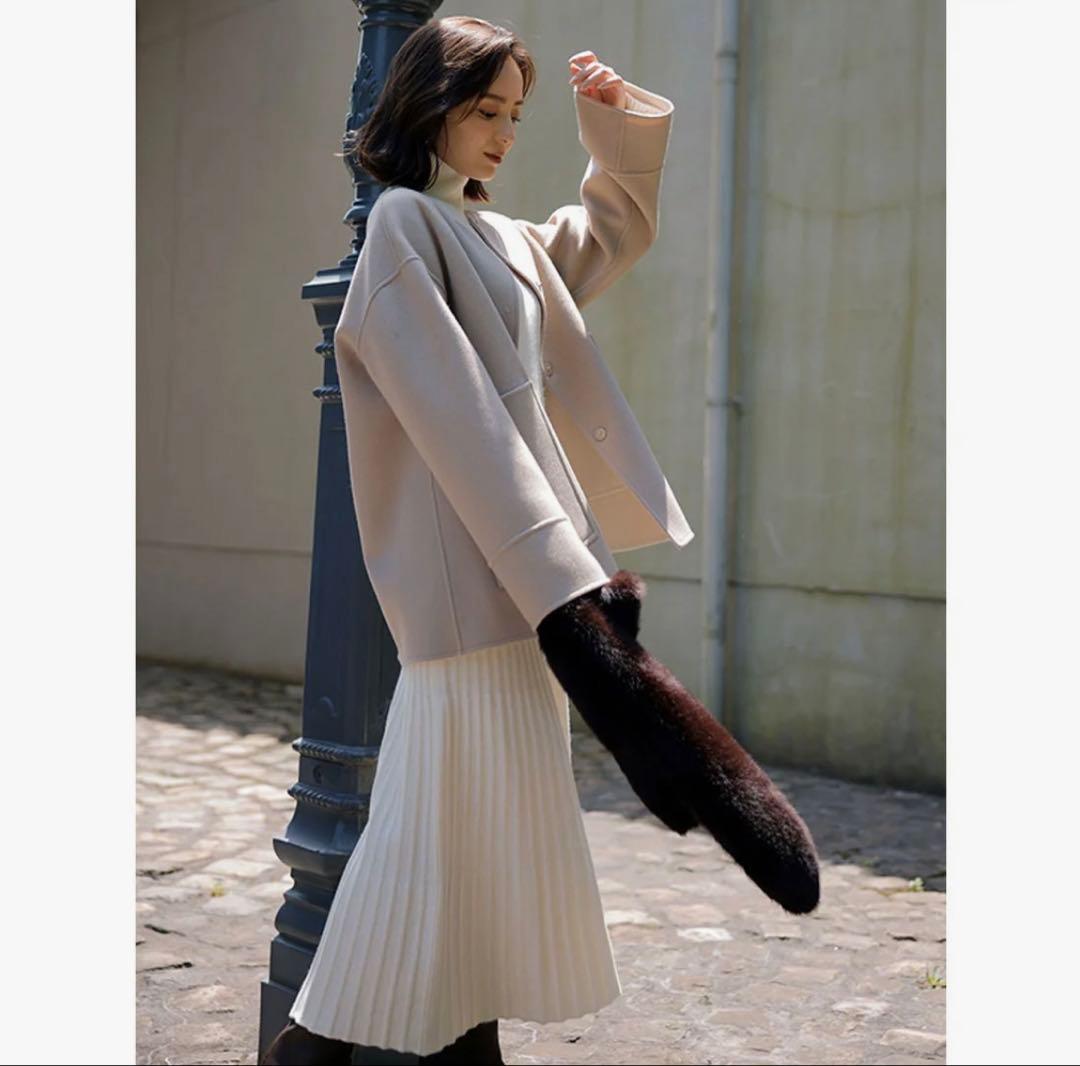 アニュアンス　ノーカラーショートリバーコート/ホワイト/ベージュ/フリーサイズ