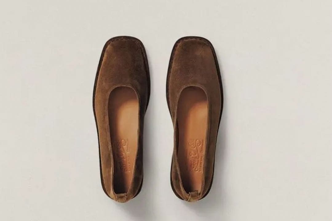 靴 TOUT Y EST / FLAT SABINE SUEDE / BROWN