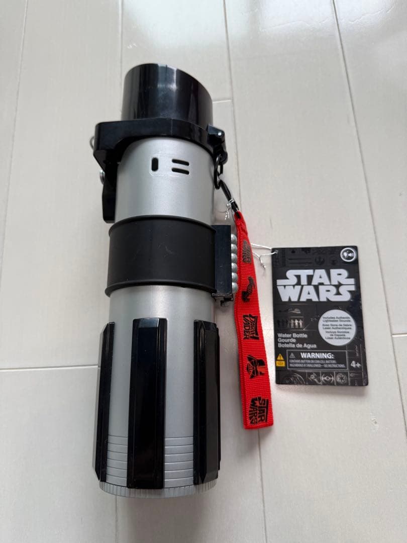 新品未使用　ディズニーワールド　スター・ウォーズ 光る　喋る　水筒 タンブラー