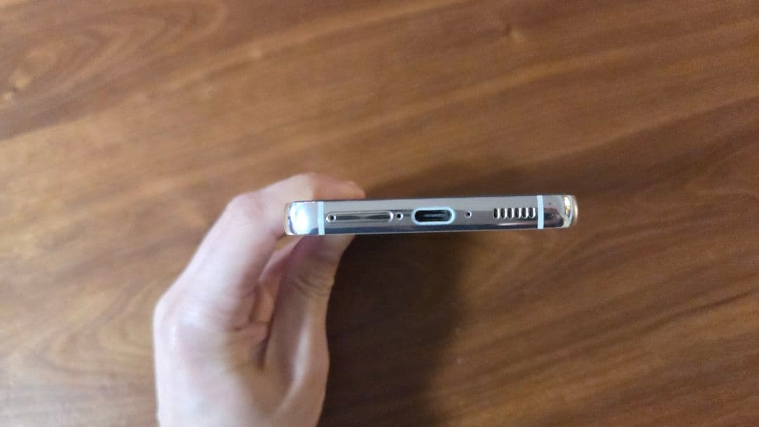 Samsung Galaxy S23 クリーム SIMフリー 本体 SC-51D