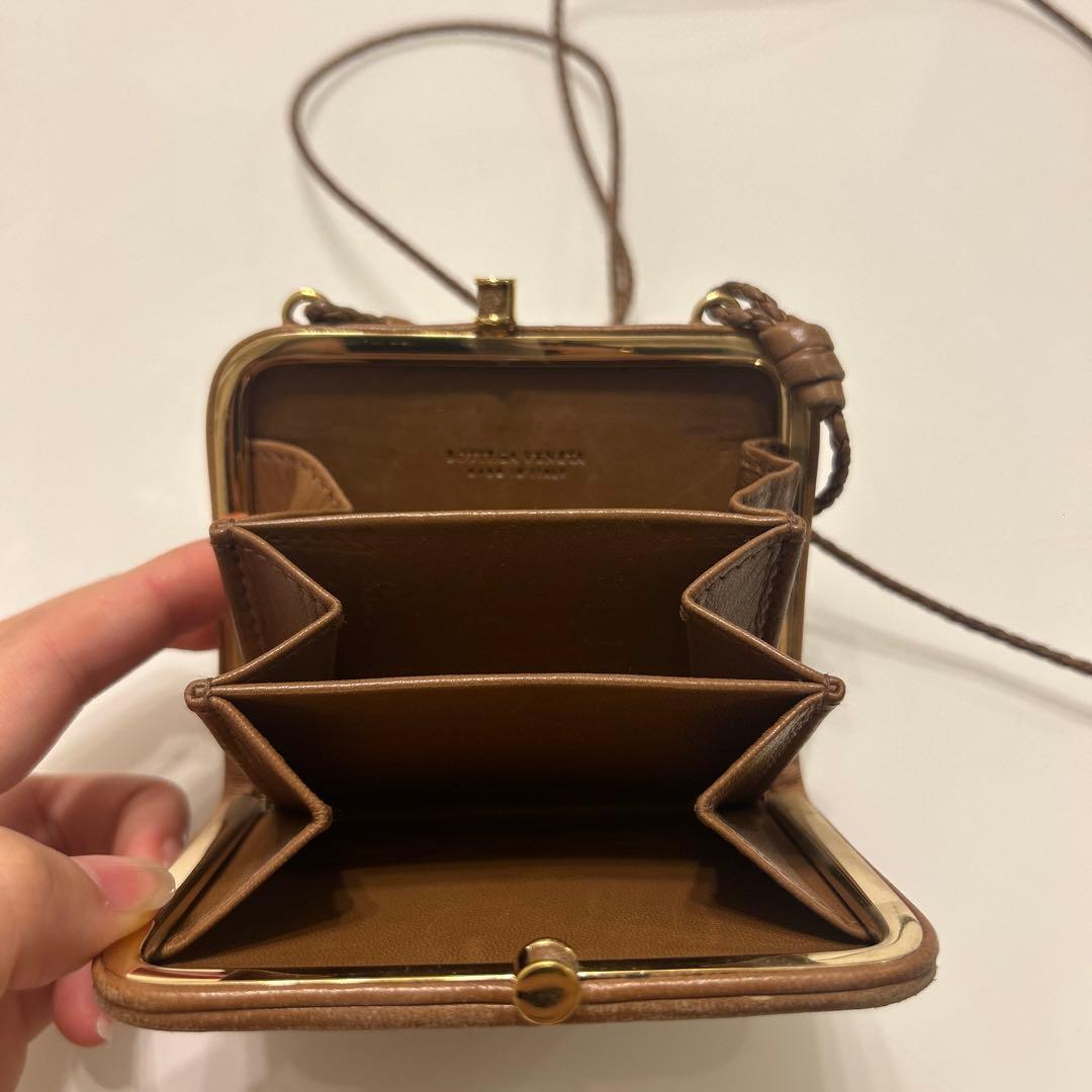 BOTTEGA VENETA ブラウン レザー ケース 編み込みデザイン