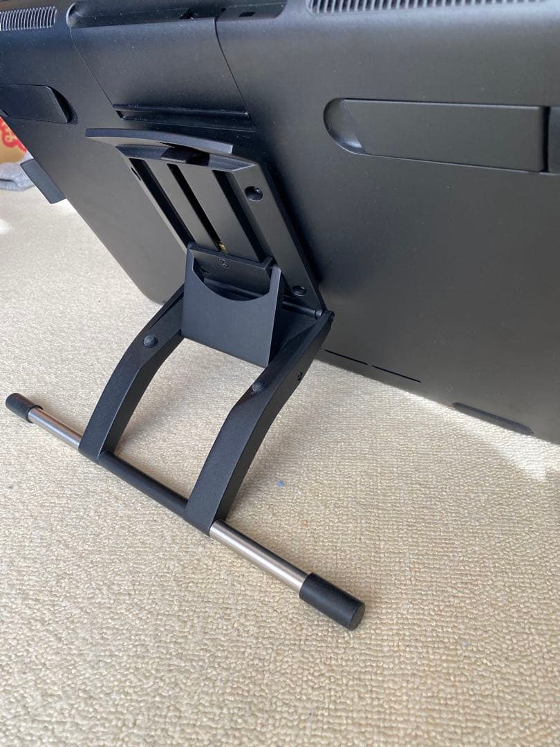 ワコム DTK1660K0D 液晶ペンタブレット (箱無し) スタンド付き