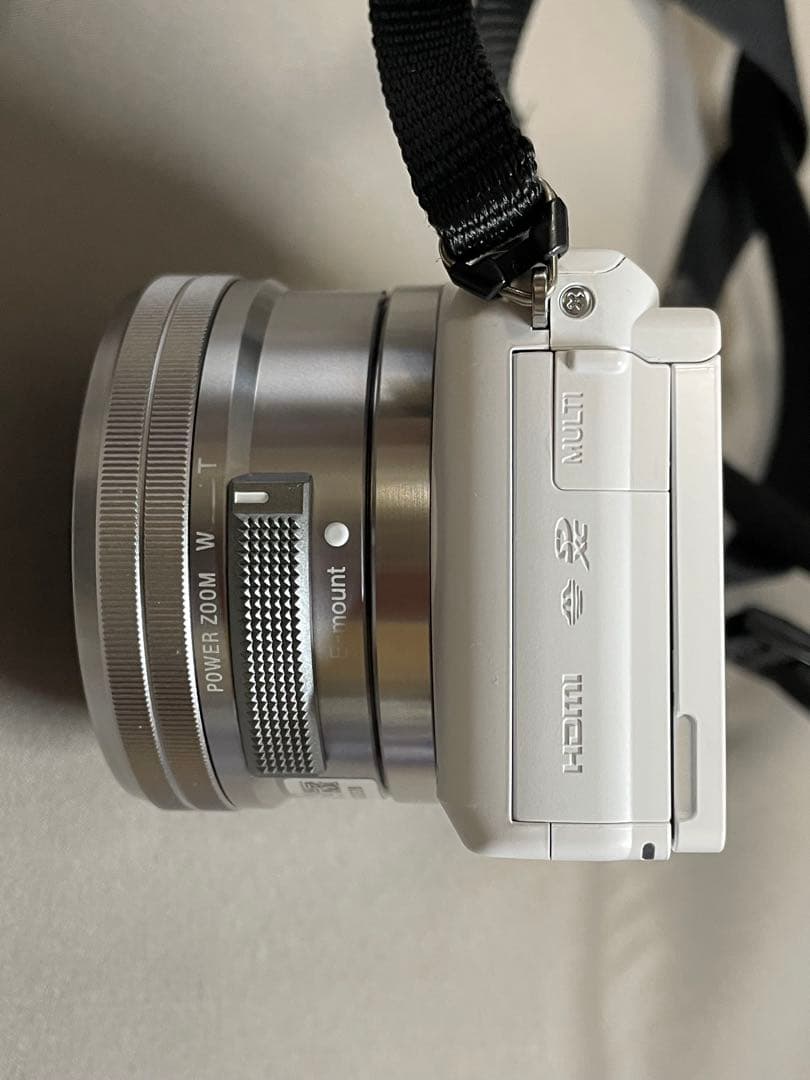 ☆極美品☆SONY α5100ボディ+標準ズームE PZ 16-50mm