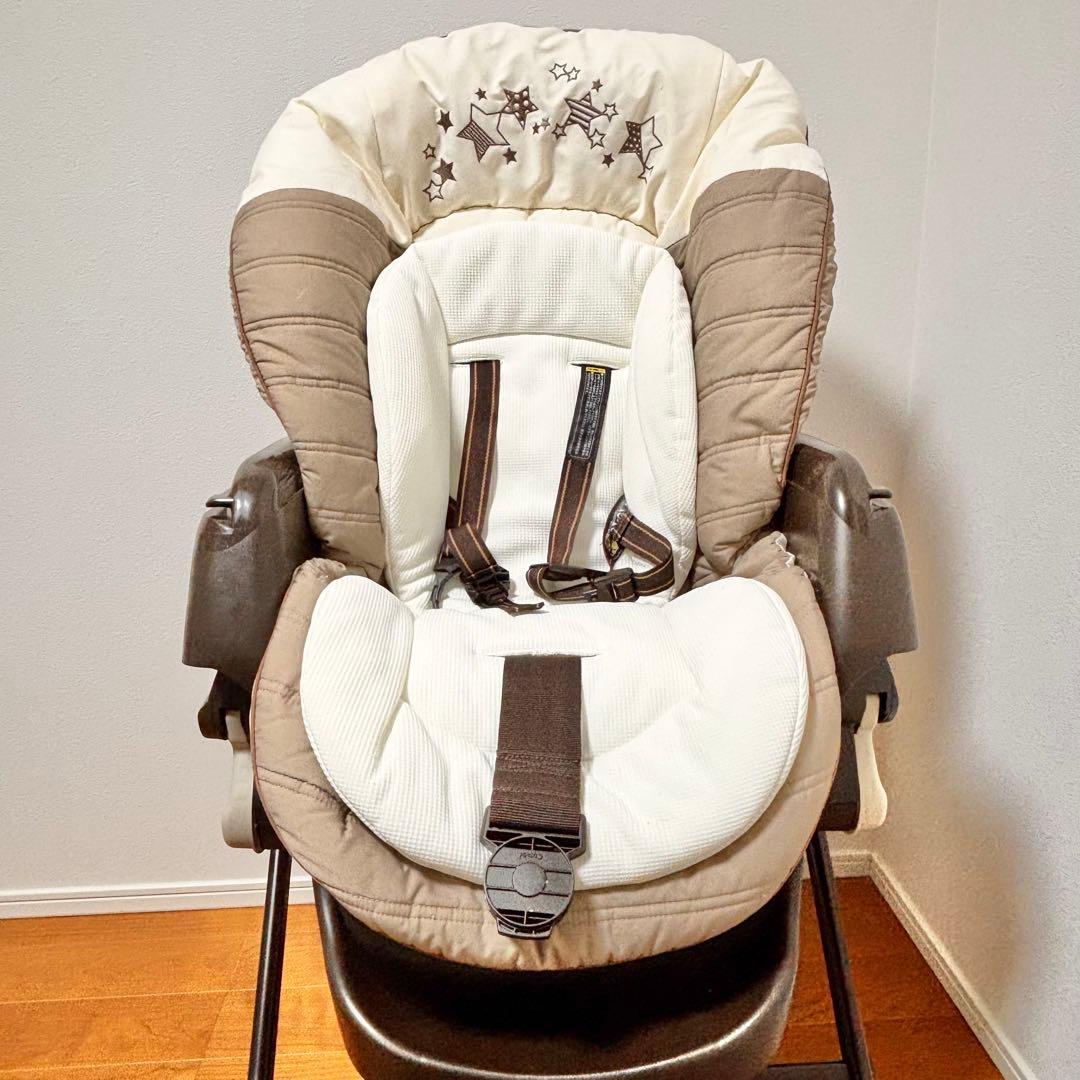 Combi ネムリラ　電動　ハイローチェア　オートスイング　トイザラス限定モデル