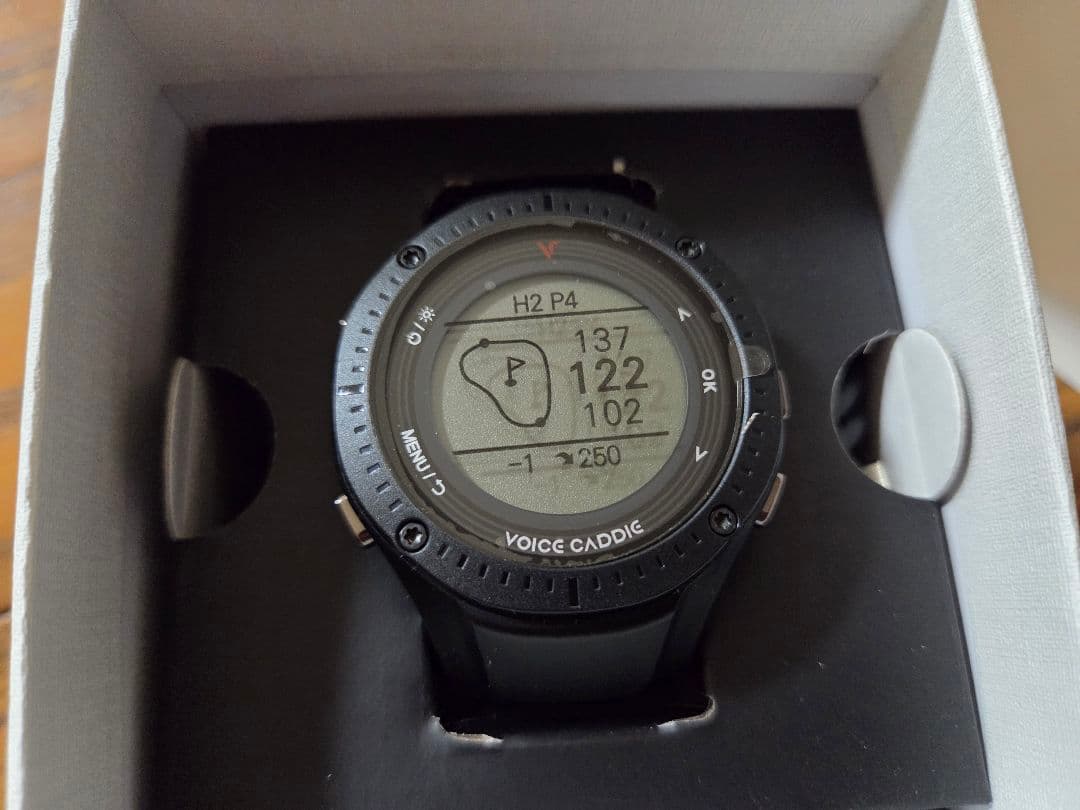 ゴルフウォッチ　時計　ゴルフ　GPS距離計測器