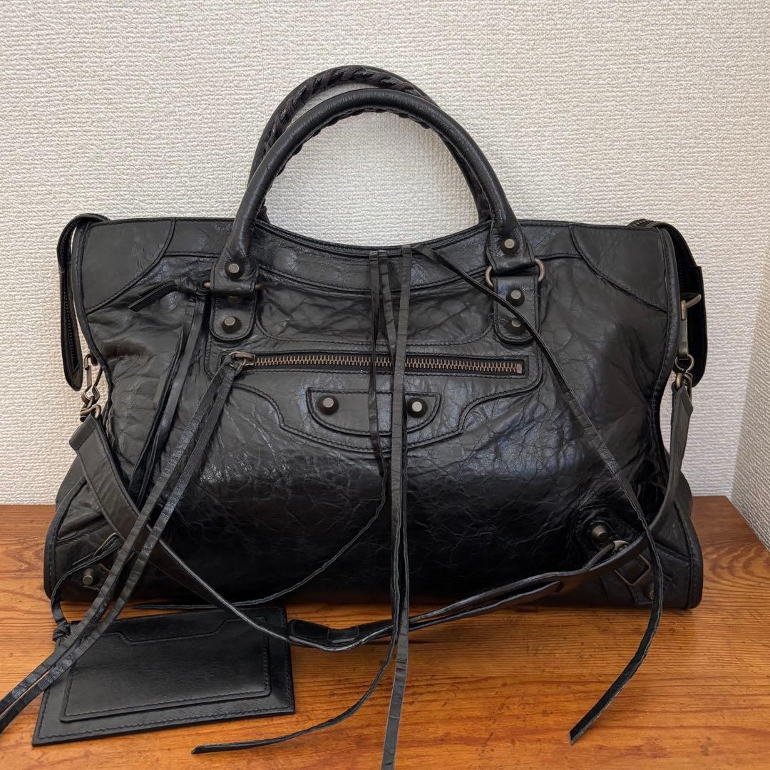 バレンシアガ　シティ　ブラック