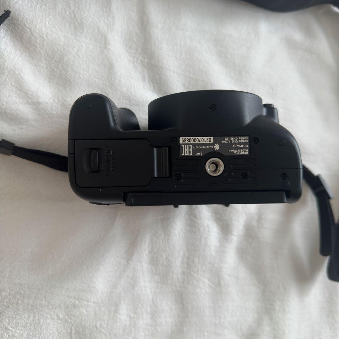 【美品】Canon EOS Kiss X10 標準レンズセット