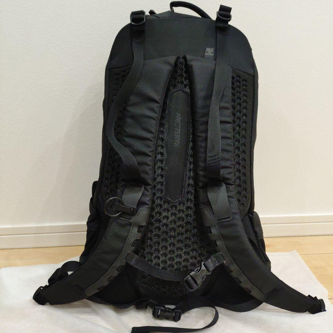 ARC'TERYX ARRO22 BLACKII アークテリクス BEAMS別注