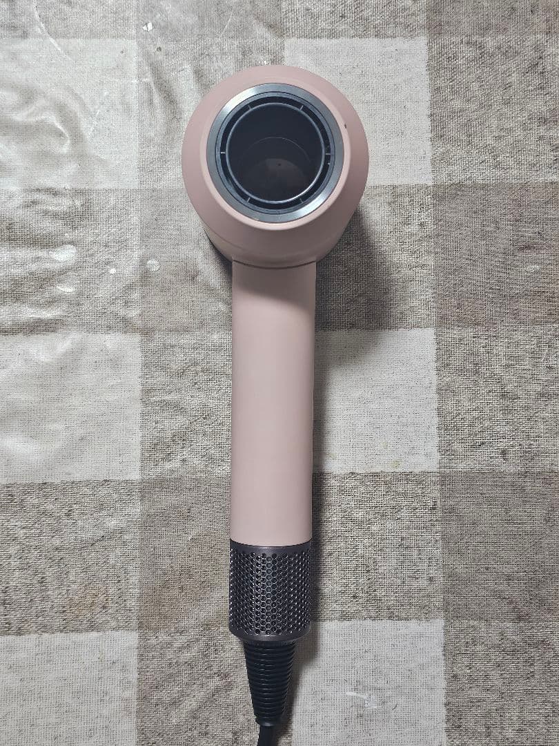 年始限定価格　保証付　ダイソン　メンテナンス済み　dyson hd08　最新ロゼ