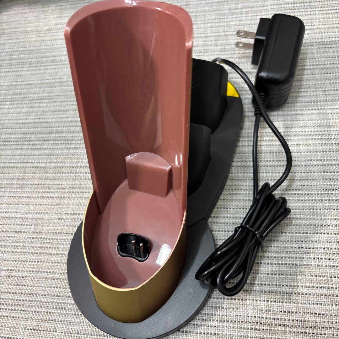 シャーク EVOPOWER EX ハンディクリーナー WV400JRR