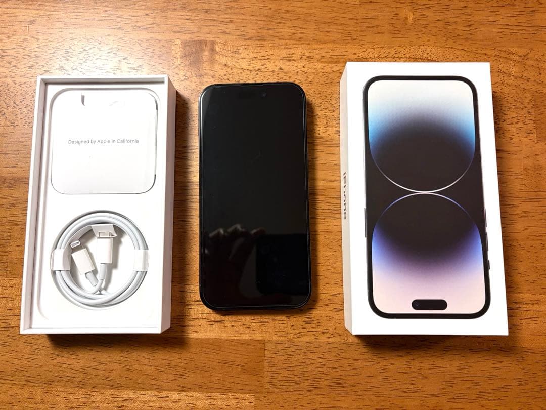 美品iPhone14Pro 256GB修理歴なしSIMフリー&PITAKAカバー