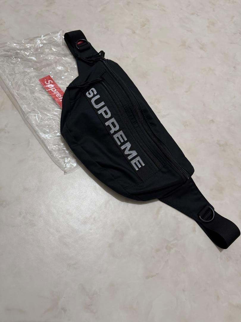 【美品】supreme 23ss ショルダーバッグ