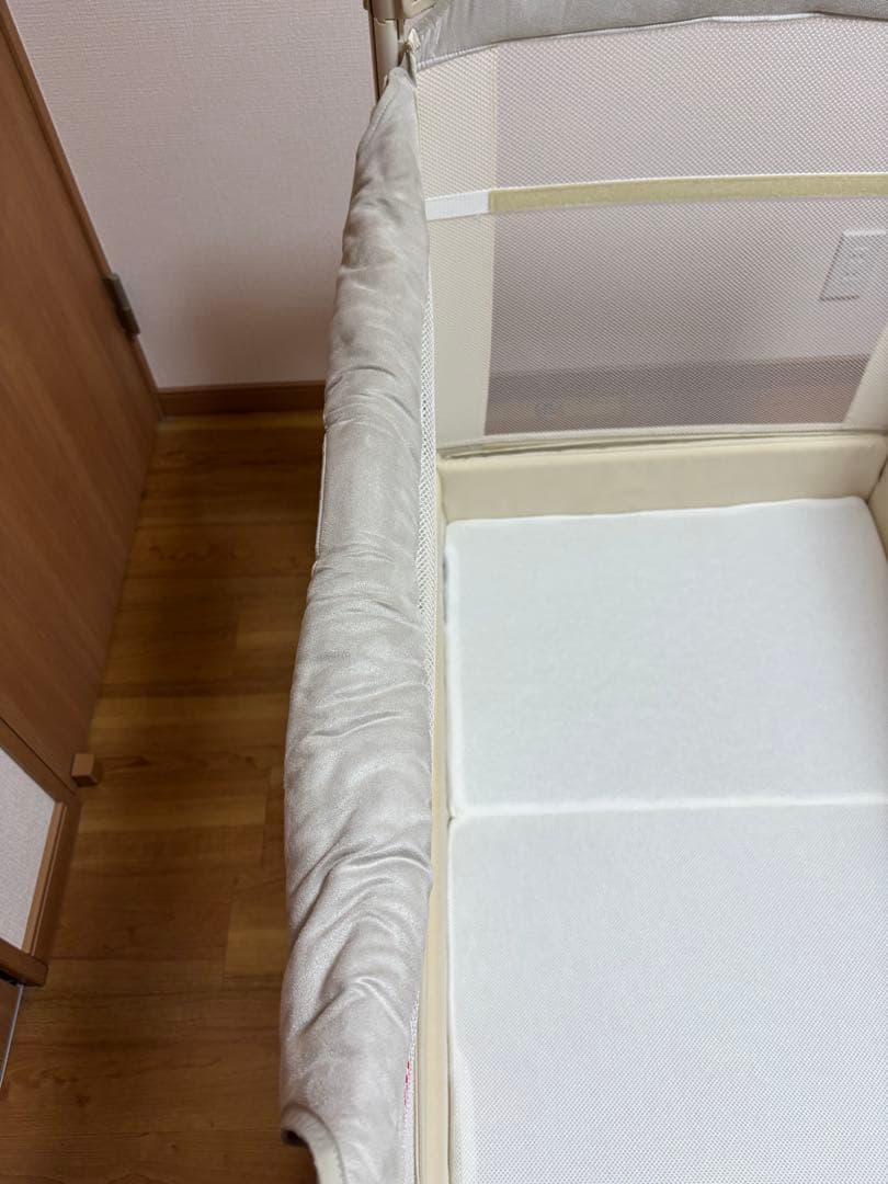 Apricaベビーベッド ココネルエアープラスABホワイトベージュ