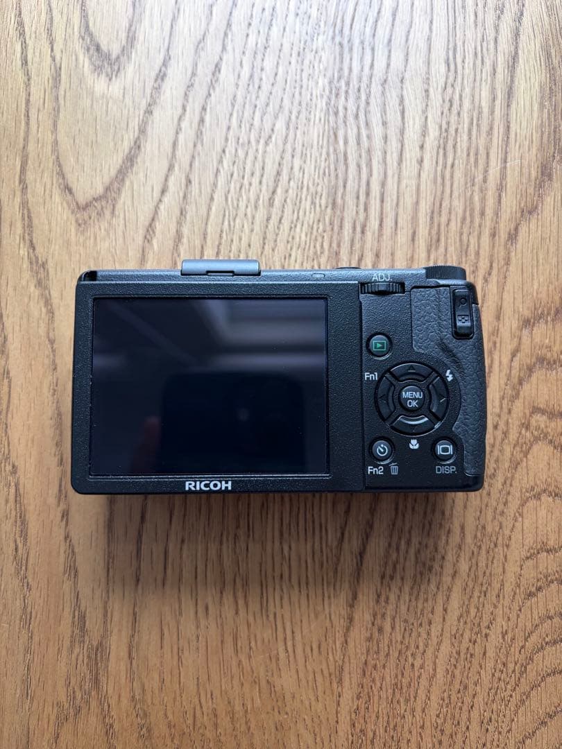 ■ 美品 ■ RICOH GR DIGITAL III 箱付き S数2,130回