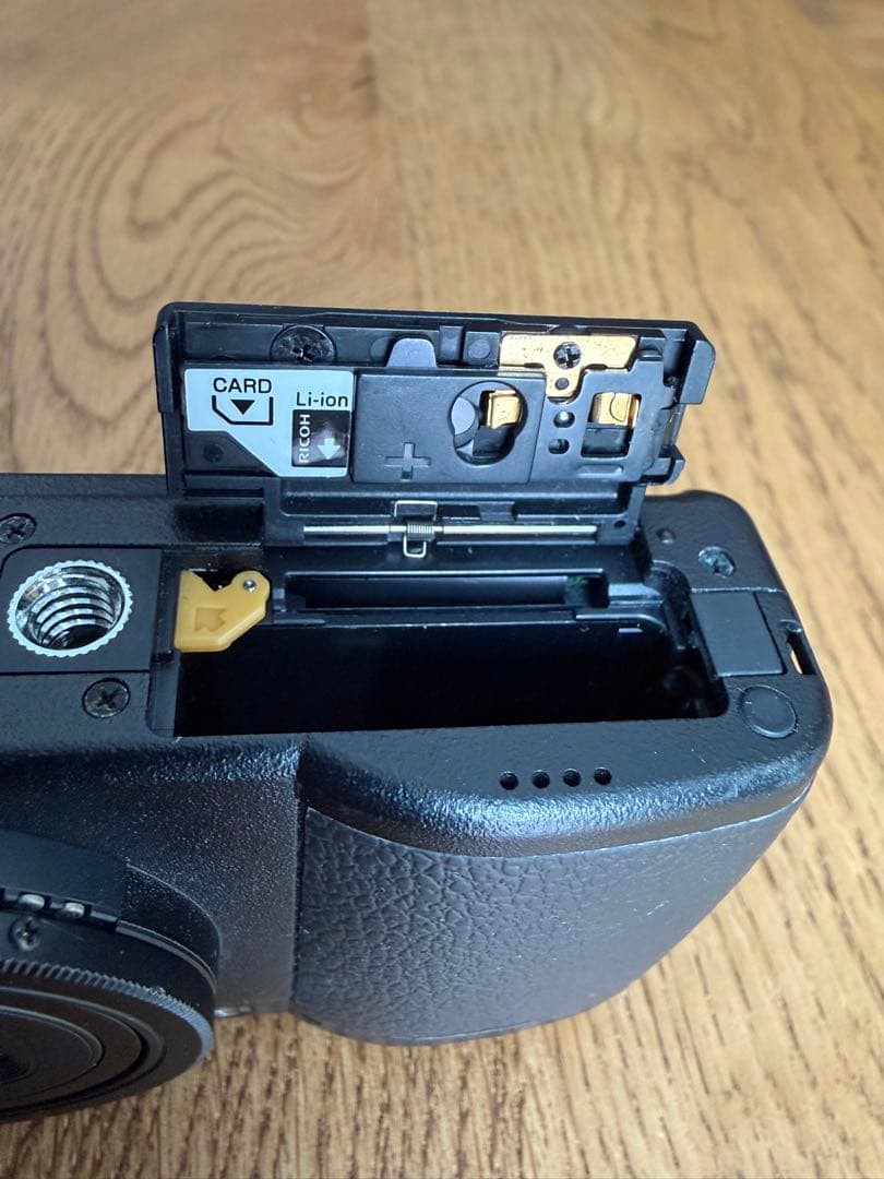 ■ 美品 ■ RICOH GR DIGITAL III 箱付き S数2,130回