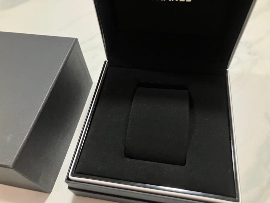 CHANEL 時計ケース空箱