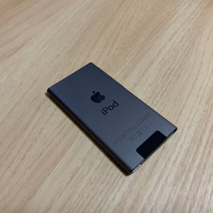 第7世代 iPod nano (本体のみ)