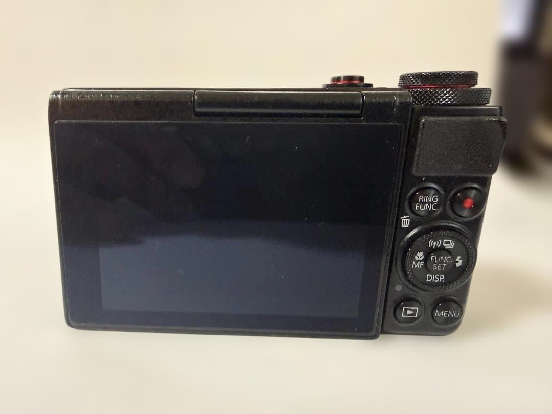 Canon G7X コンパクトデジタルカメラ　ブラック