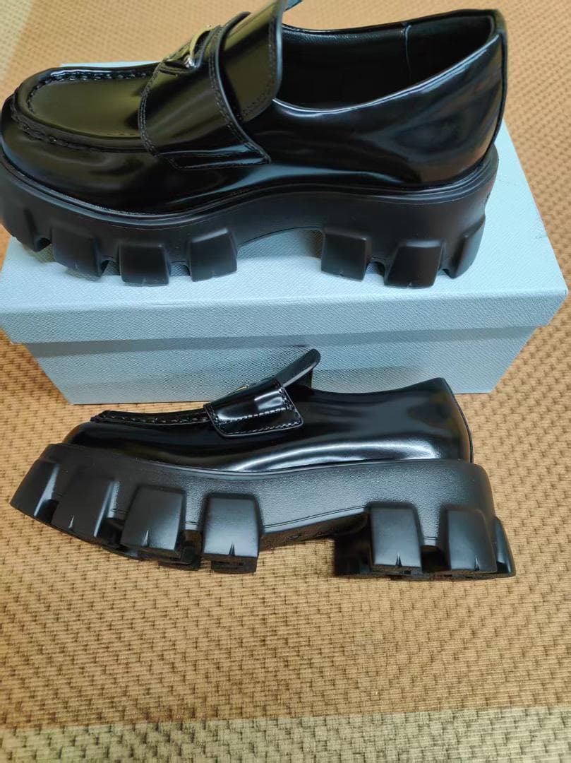 極美品PRADA ブラック ローファー厚底 36