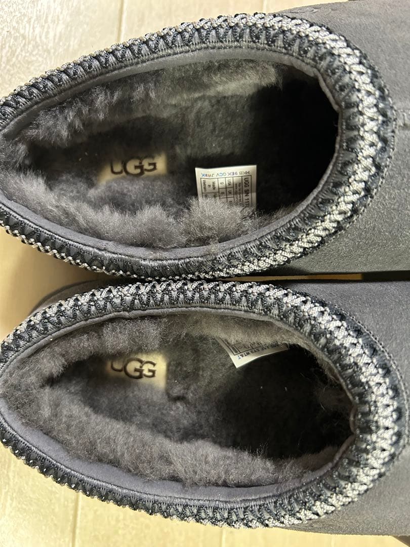 アグ　スリッポン　サンダル　42専用です宜しくお願いします