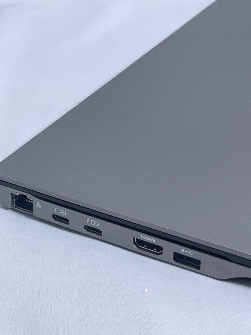 その他ノートPC本体 FMVU56012 15 i5-1250P 8GB256GB SSD 2023