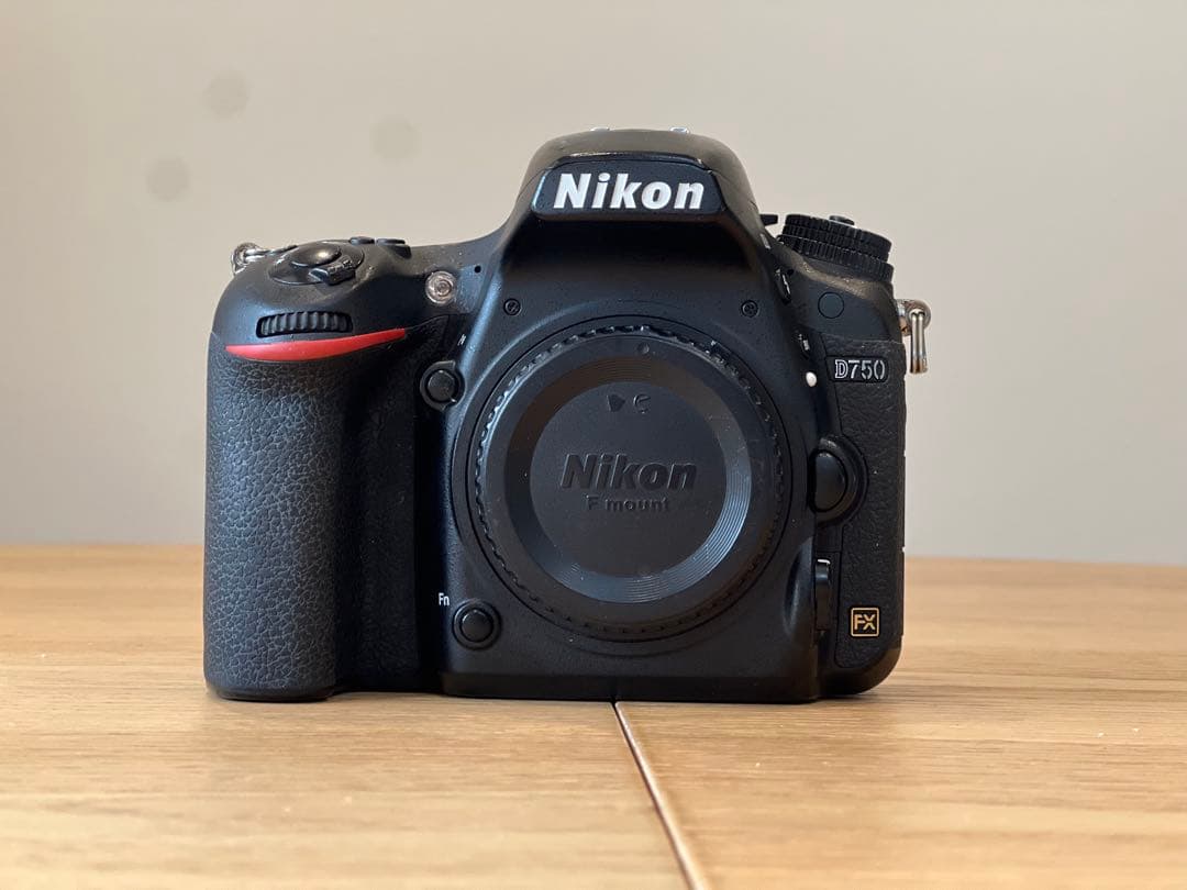【破格！】Nikon D750 フルサイズ
