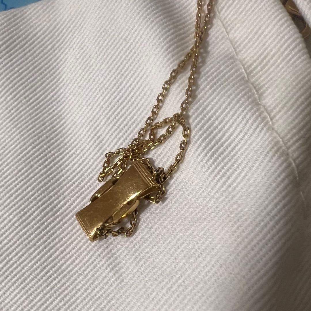 ミーナ　FERRAGAMO ゴールド リボンネックレス