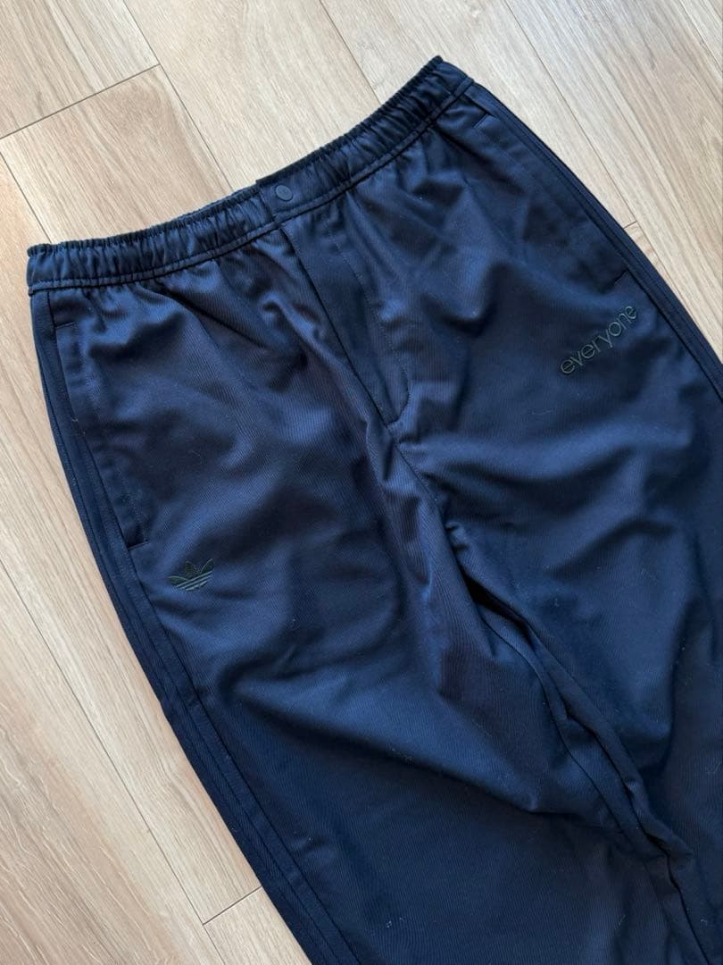 パンツ adidas everyone TRACK PANTS LEGEND INK M