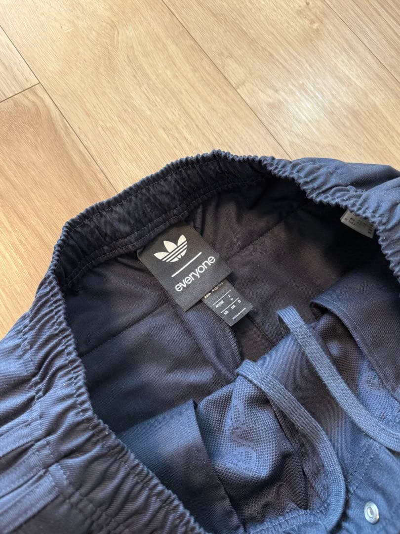 パンツ adidas everyone TRACK PANTS LEGEND INK M