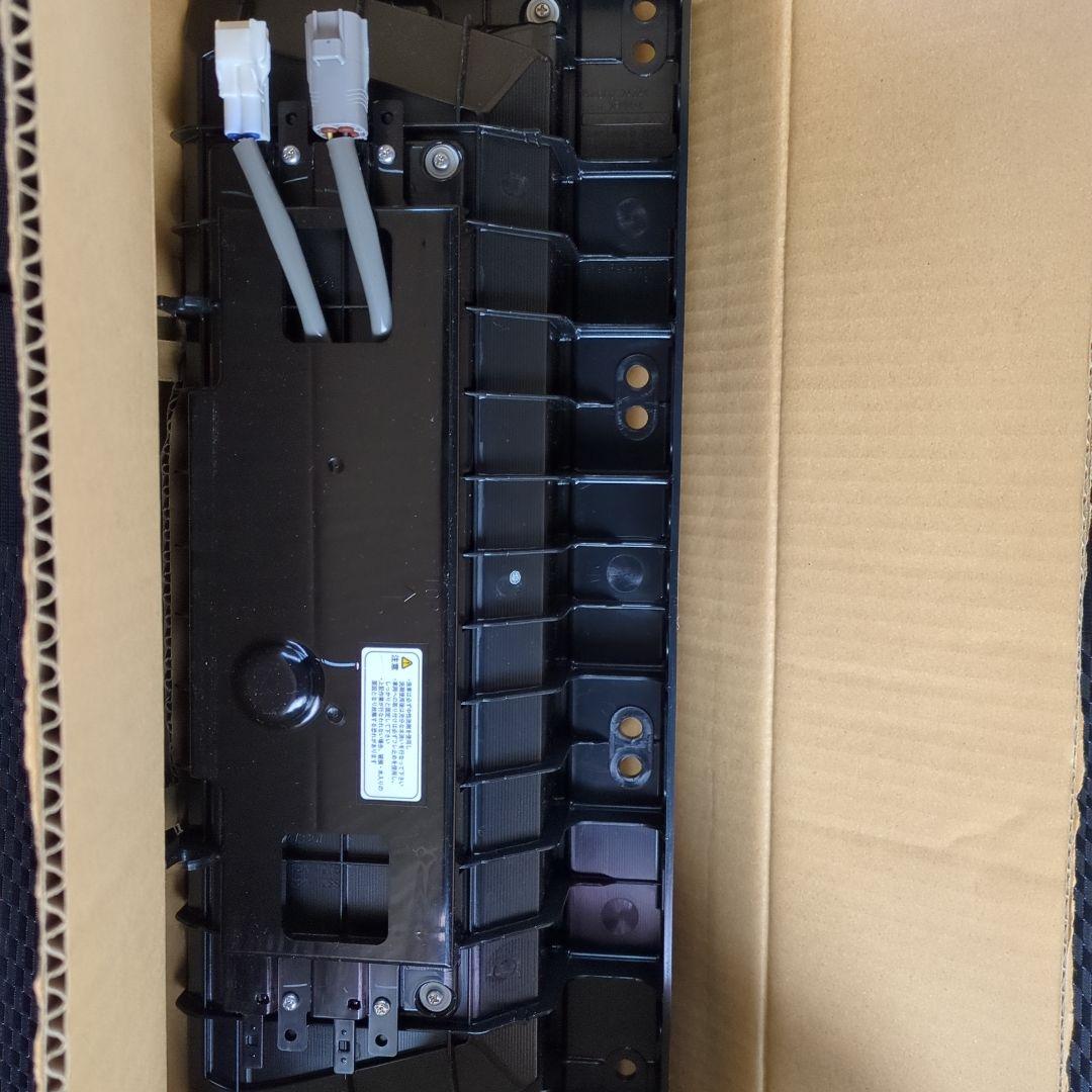 トラック用LEDリアコンビネーションランプ LEDRCL-24R　未使用品