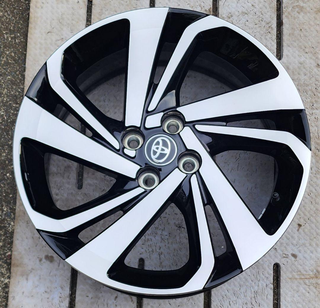 トヨタ ライズ 純正17インチホイール 1本 美品