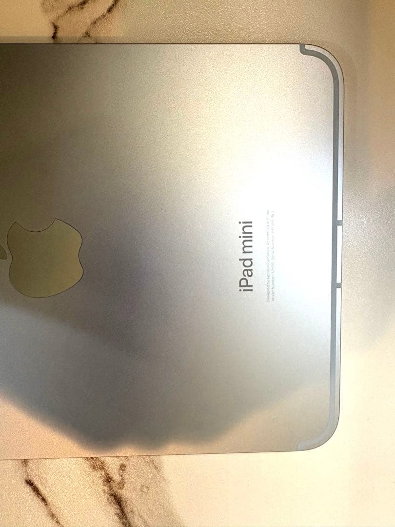 限定値下げ 超美品 iPad mini（A17 Pro） セルラー BT100%