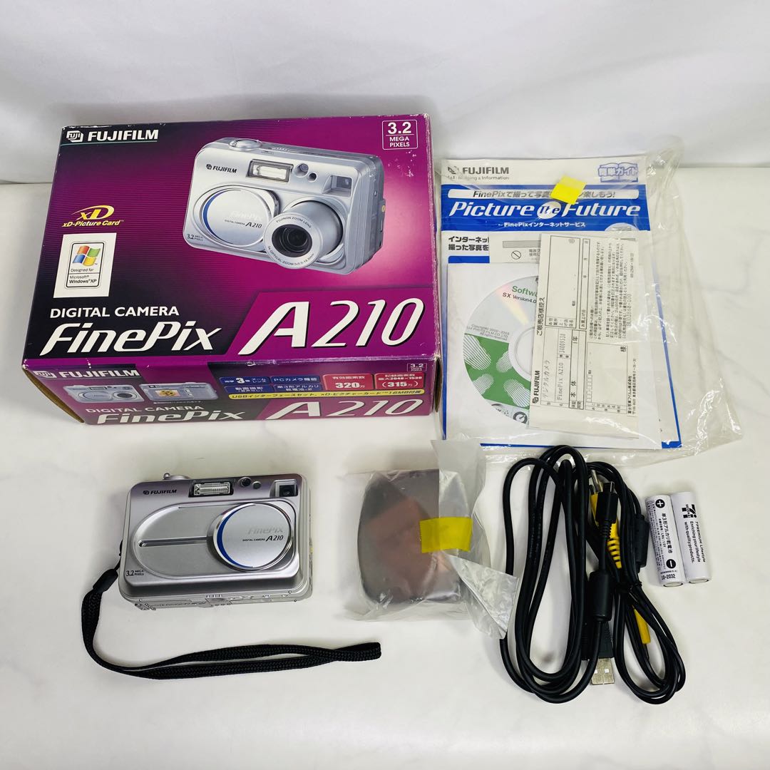 極美品 FUJIFILM FinePix A210 シルバー