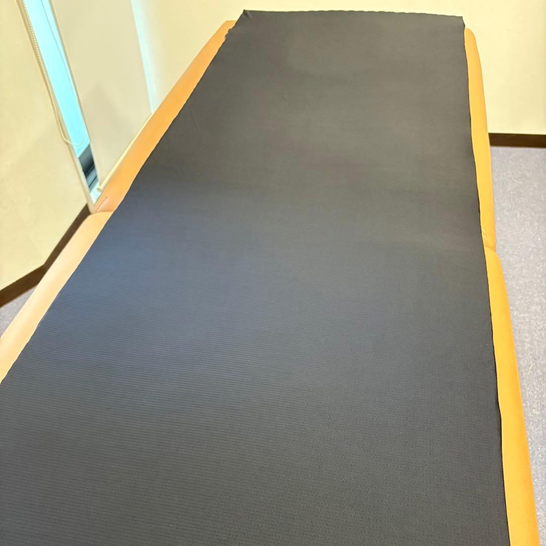 【送料無料・中古美品】ヒツジのいらないお昼寝マット 新品定価30,000円