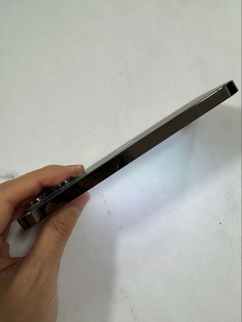 iPhone 13 Pro グラファイト