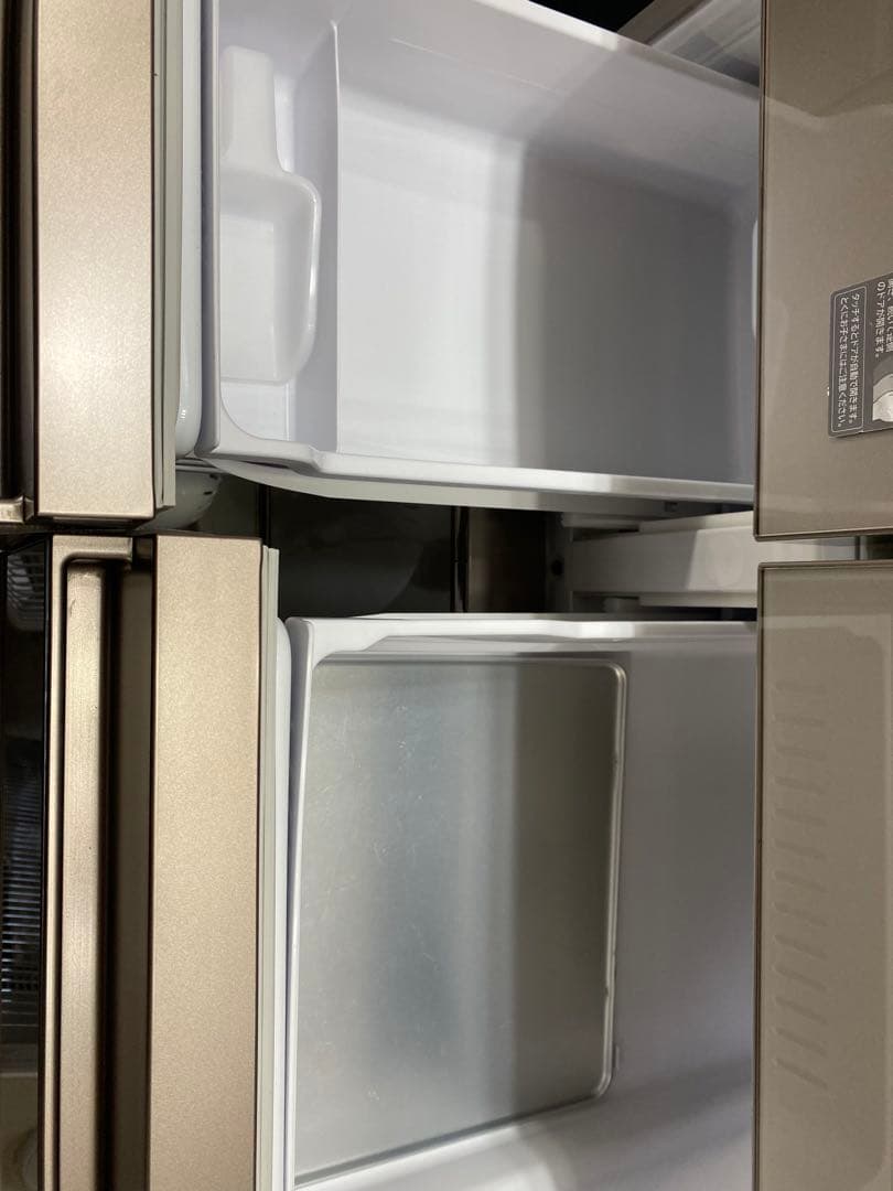 日立冷蔵庫　517L 2015年製　観音開き　ガラス画面　6ドア　自動製氷機