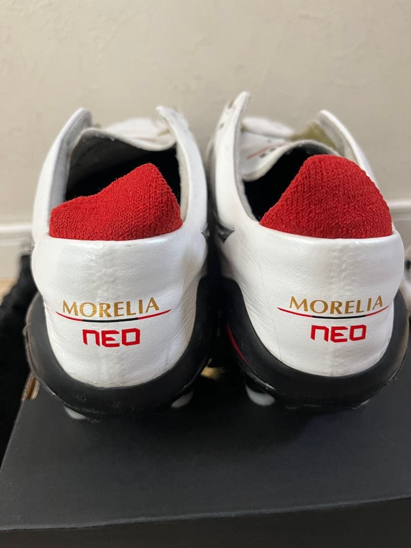 ミズノ モレリアネオ4