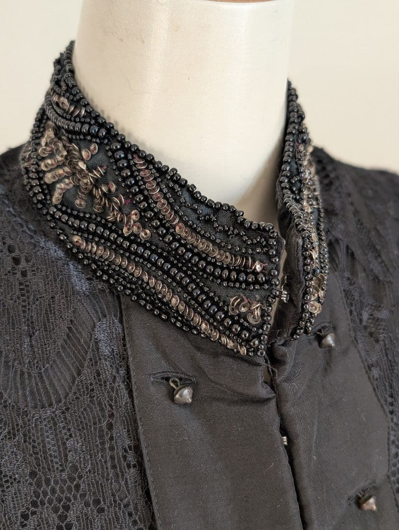 トップス sharespirit