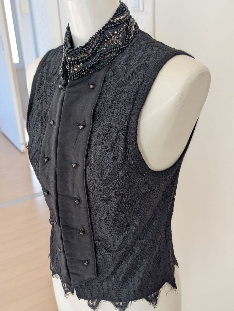 トップス sharespirit