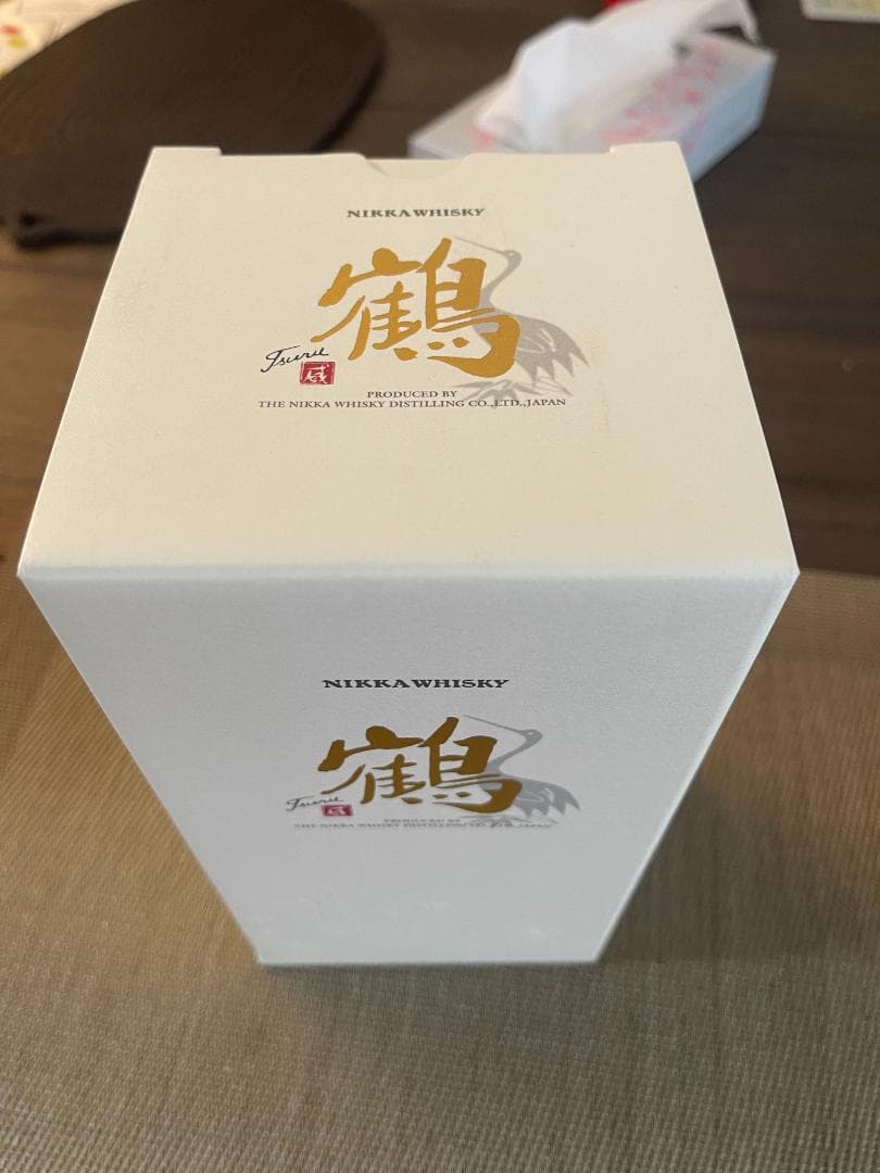 ウイスキー Nikka Tsuru 700 ML unopened