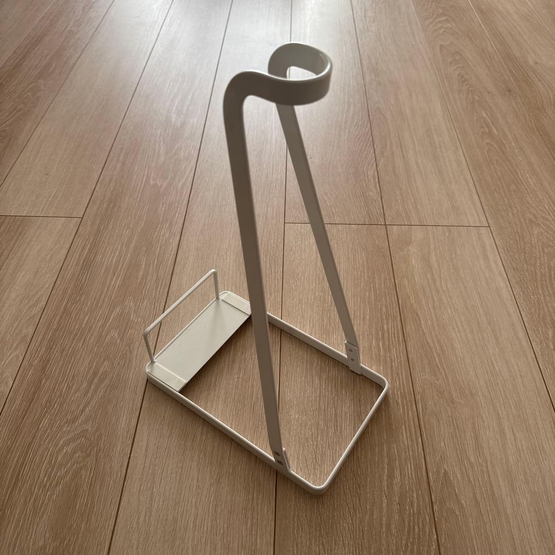 【週末価格】Dyson SV12 コードレスクリーナー スタンドつき