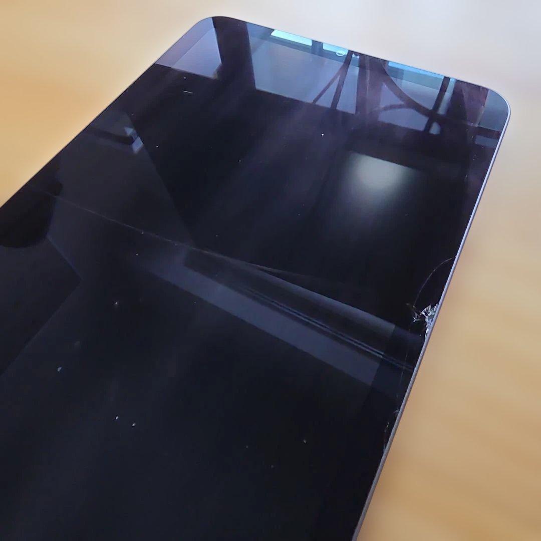 iPad mini Wi‑Fiモデル 64GB - スペースグレイ 画面ひび割れ