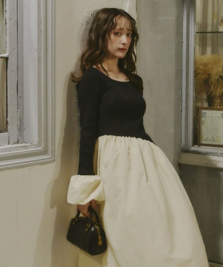 Olu. ニットドッキングバルーンワンピース