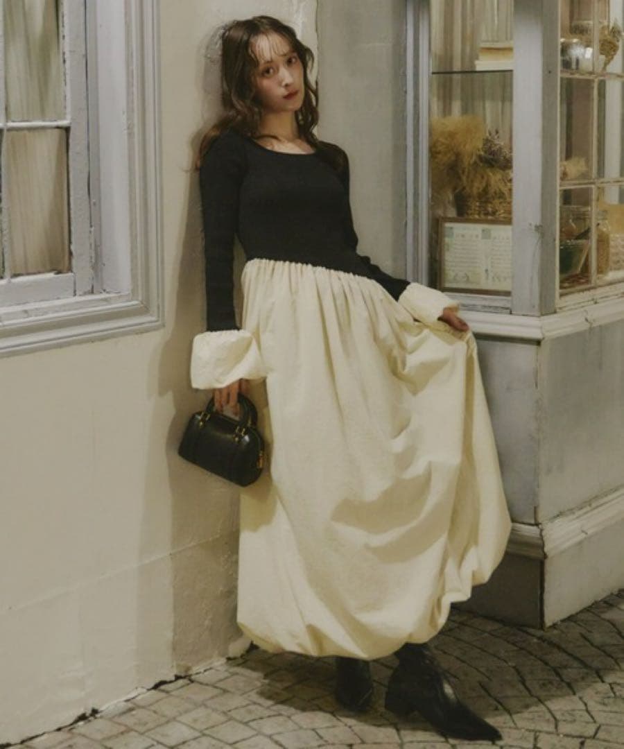 Olu. ニットドッキングバルーンワンピース