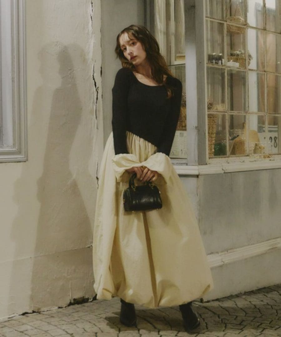 Olu. ニットドッキングバルーンワンピース